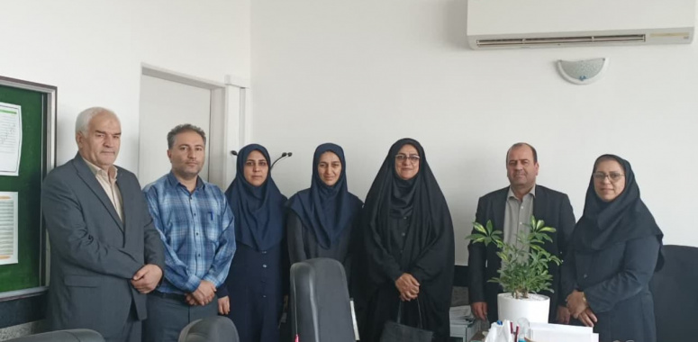 تقدیر از مربیان مرکز آموزش بهورزی به مناسبت روز معلم